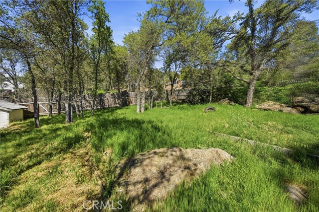 Detail Gallery Image 21 of 34 For 15560 20th Ave, Clearlake,  CA 95422 - 3 Beds | 2 Baths