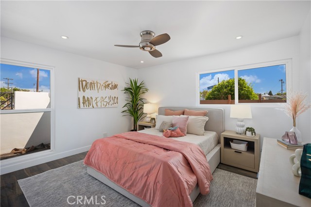 496 E 16th, Costa Mesa CA: https://media.crmls.org/medias/e27fd714-9211-4d72-b050-17a4e203b7d4.jpg