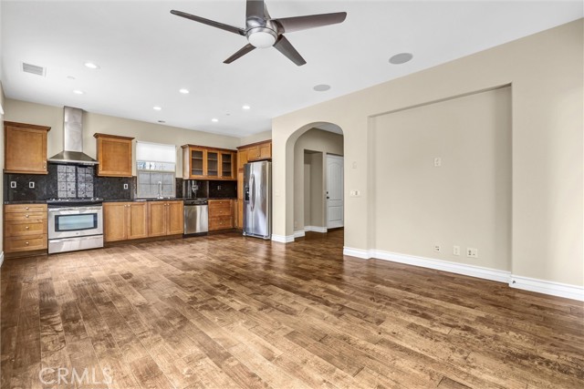 Detail Gallery Image 7 of 33 For 121 Costa Brava, Irvine,  CA 92620 - 3 Beds | 2/1 Baths