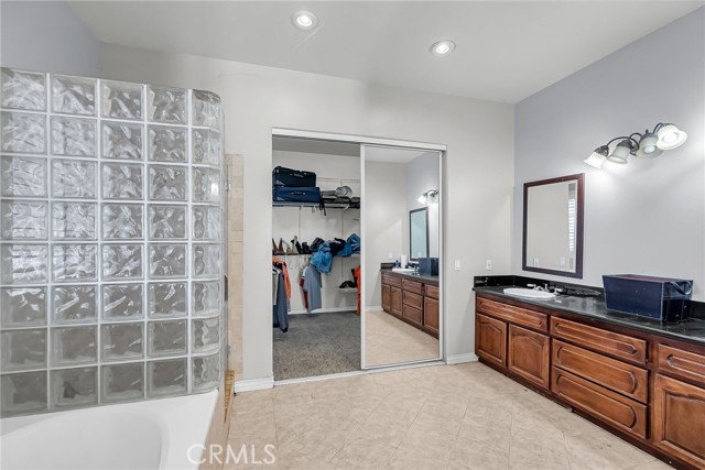 Detail Gallery Image 20 of 45 For 19855 Mariposa Ave, Riverside,  CA 92508 - 5 Beds | 3 Baths