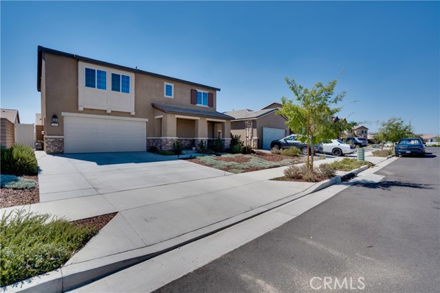 1963 Old Steel Way, Hemet CA: https://media.crmls.org/medias/e28286eb-dcbf-4cd7-88a7-030437db0545.jpg