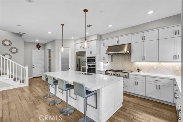 224 Merit, Irvine CA: https://media.crmls.org/medias/e282a34a-5e14-411d-9f44-1a9f9f2c692d.jpg