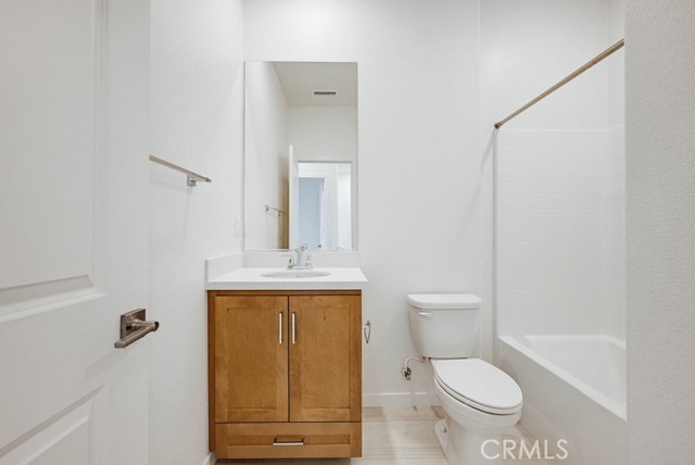 Detail Gallery Image 46 of 75 For 3925 Lavine, Corona,  CA 92883 - 3 Beds | 2/1 Baths