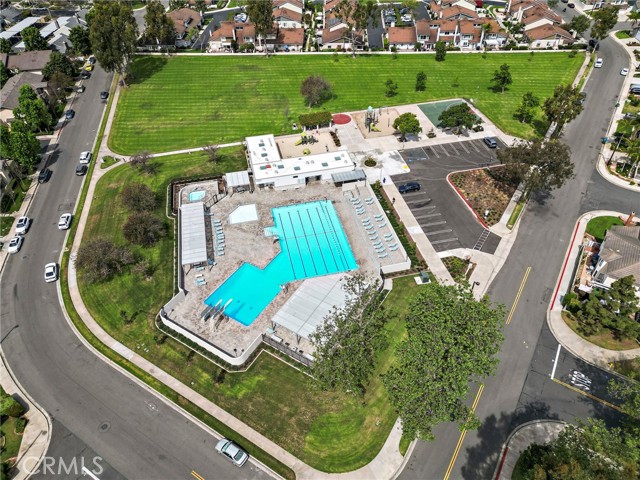 Detail Gallery Image 40 of 47 For 191 Rockwood #62, Irvine,  CA 92614 - 3 Beds | 2 Baths