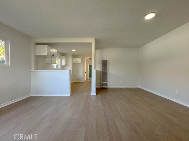 Detail Gallery Image 9 of 26 For 2110 E Hatchway St, Compton,  CA 90222 - 2 Beds | 2 Baths