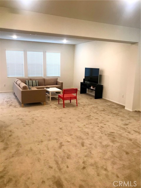 Detail Gallery Image 8 of 34 For 16031 Cordova, Victorville,  CA 92394 - 6 Beds | 2/1 Baths