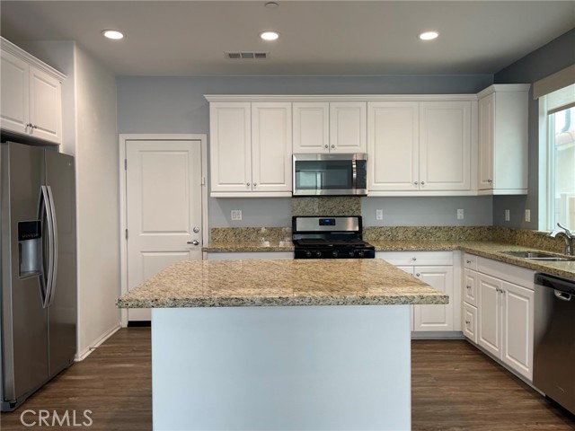 2883 Villa Catalonia Court, Corona, CA, 92881 2883 Villa Catalonia Court, Corona, CA, 92881