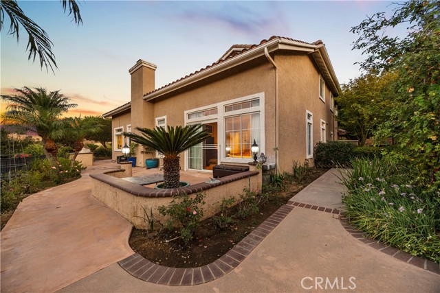 16015 Ranch House Rd, Chino Hills CA: https://media.crmls.org/medias/e284c220-c745-417b-aa86-cacaa267e895.jpg