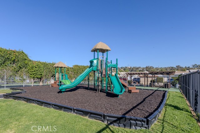 Detail Gallery Image 23 of 32 For 5815 E La Palma Ave #82,  Anaheim Hills,  CA 92807 - 3 Beds | 2 Baths