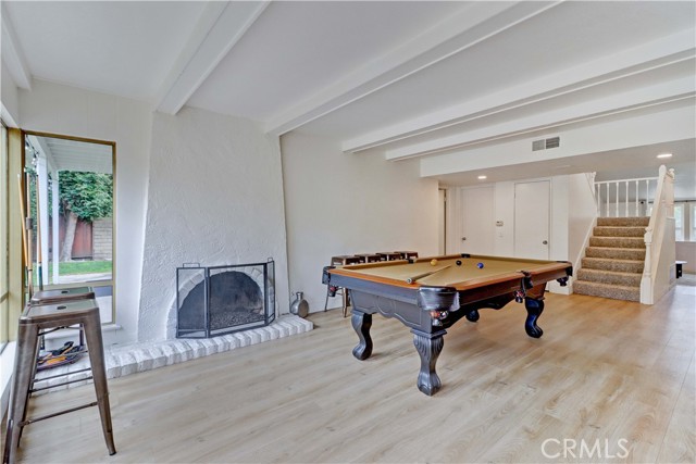 9001 Oceanwood Drive, Huntington Beach CA: https://media.crmls.org/medias/e2867df8-d14a-4eec-ae69-b3e1989110e1.jpg