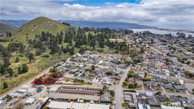 Detail Gallery Image 40 of 53 For 690 La Loma Ave, Morro Bay,  CA 93442 - – Beds | – Baths