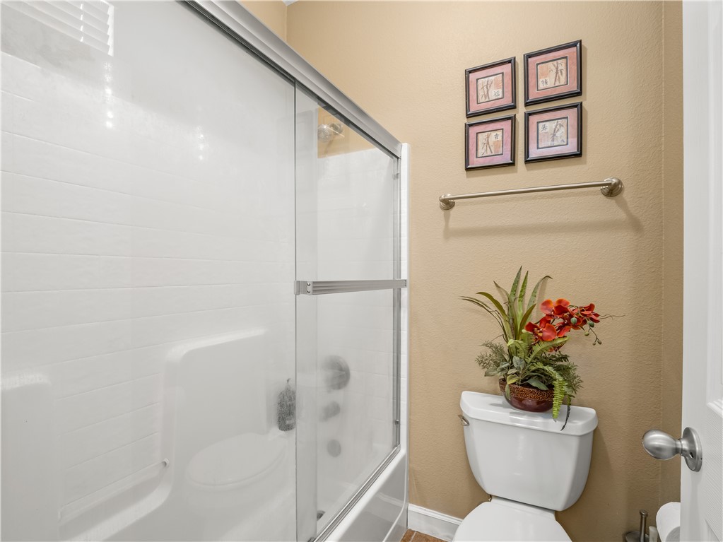 Detail Gallery Image 29 of 44 For 4371 N Bain Ave, Fresno,  CA 93722 - 5 Beds | 3/1 Baths
