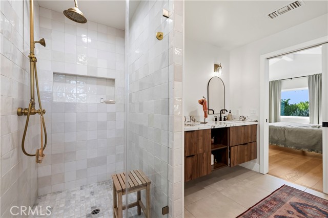 Detail Gallery Image 33 of 73 For 22510 Decoro Dr, Saugus,  CA 91350 - 4 Beds | 3 Baths