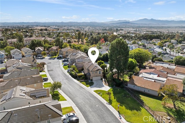 Detail Gallery Image 3 of 53 For 7992 Shadow Trails Ln, Jurupa Valley,  CA 92509 - 3 Beds | 2/1 Baths