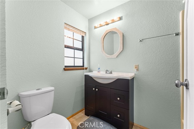 Detail Gallery Image 28 of 38 For 858 Sierra Vista Dr, Twin Peaks,  CA 92391 - 2 Beds | 3/1 Baths