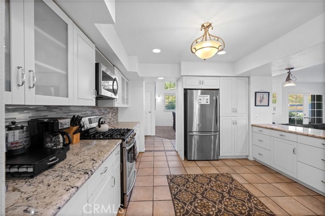 Detail Gallery Image 28 of 75 For 36350 Calle Poco, Temecula,  CA 92592 - 6 Beds | 5/1 Baths