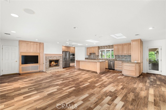 Detail Gallery Image 9 of 40 For 30587 Los Altos, Redlands,  CA 92373 - 4 Beds | 2/1 Baths