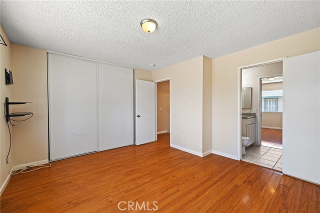 1115 W Francis Street, Ontario CA: https://media.crmls.org/medias/e28a17aa-059a-4fce-894b-1efb53b0bb9a.jpg