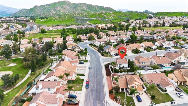 Detail Gallery Image 9 of 48 For 15655 Prestancia Ct, Moreno Valley,  CA 92555 - 3 Beds | 2/1 Baths