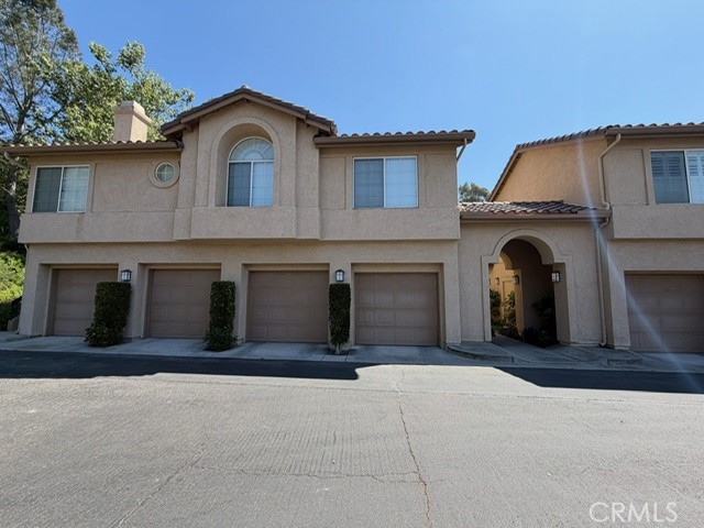 Front Image Thumbnail for CROC26064951