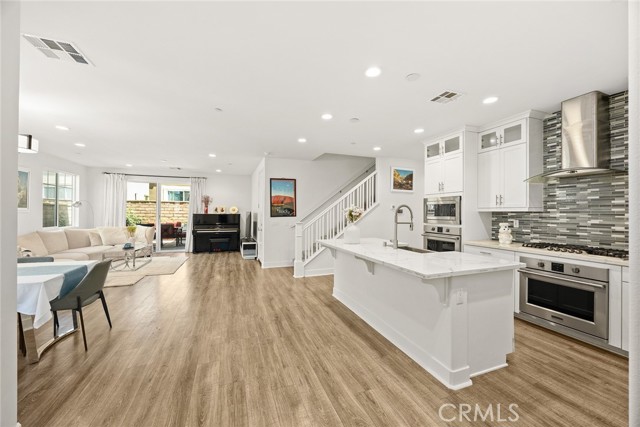 12260 Chorus Drive, Rancho Cucamonga CA: https://media.crmls.org/medias/e28c9418-41bf-4cce-b177-78fd3fdeb468.jpg