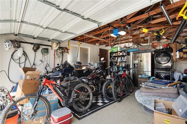 23921 Hamlin Street, West Hills CA: https://media.crmls.org/medias/e28cd6d2-4334-4fcb-b958-000ecea0a002.jpg