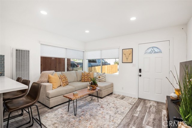 Detail Gallery Image 11 of 24 For 34571 via Catalina #B,  Dana Point,  CA 92624 - 1 Beds | 1 Baths