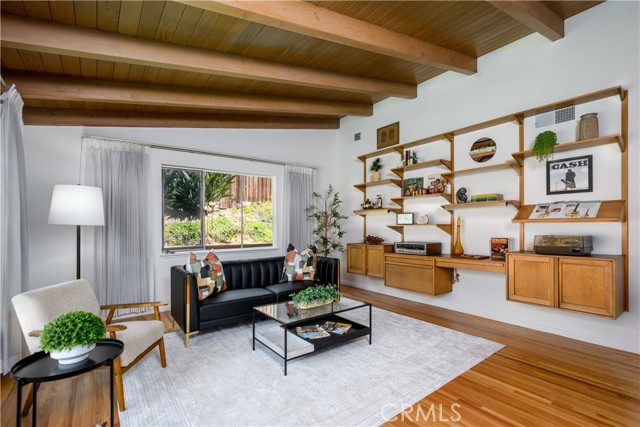1421 Sierra Vista Drive, La Habra CA: https://media.crmls.org/medias/e28e254a-2c34-4a92-bc06-bdfa284a3840.jpg