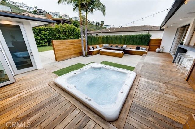 1806 Calle Leticia, San Clemente CA: https://media.crmls.org/medias/e28ea587-ecbb-4daa-ac0c-88421684e405.jpg