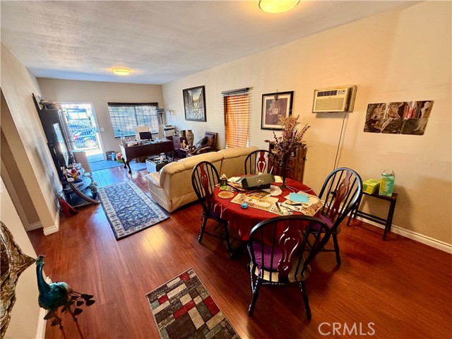 Detail Gallery Image 15 of 21 For 536 W 42nd St, Los Angeles,  CA 90037 - – Beds | – Baths