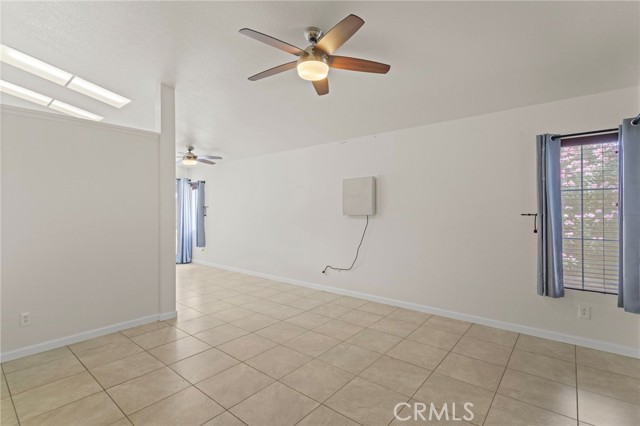 Detail Gallery Image 4 of 26 For 13628 Monterey, Victorville,  CA 92392 - 2 Beds | 2 Baths