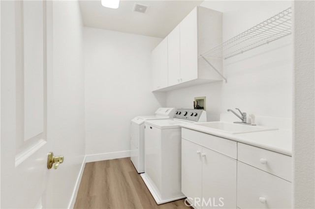 2 Grapevine, Irvine CA: https://media.crmls.org/medias/e28f71f7-43d3-4487-aa97-93af262c99a0.jpg
