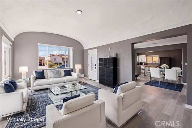 Detail Gallery Image 3 of 57 For 1446 W 3rd St, San Pedro,  CA 90732 - 5 Beds | 3 Baths