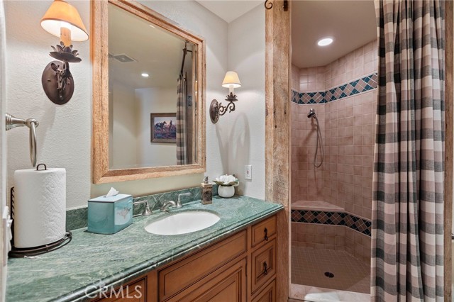 Detail Gallery Image 32 of 54 For 19401 Wunder Trail, Trabuco Canyon,  CA 92679 - 3 Beds | 3 Baths