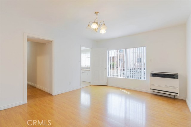 Detail Gallery Image 10 of 32 For 1716 3/4 Winona Bld, Los Angeles,  CA 90027 - 2 Beds | 2 Baths