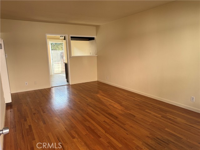 Detail Gallery Image 7 of 11 For 113 Genoa St #B,  Arcadia,  CA 91006 - 2 Beds | 1 Baths