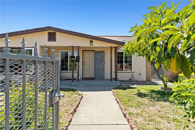 841 S Philadelphia Street #2, Anaheim, CA, 92805 841 S Philadelphia Street #2, Anaheim, CA, 92805