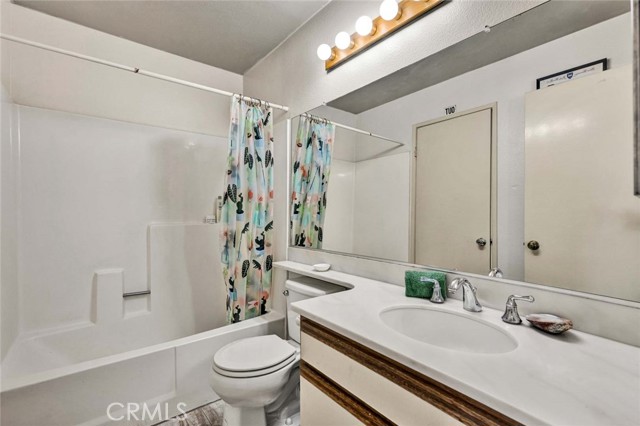 Detail Gallery Image 11 of 21 For 429 Deerfield, Irvine,  CA 92606 - 2 Beds | 1 Baths