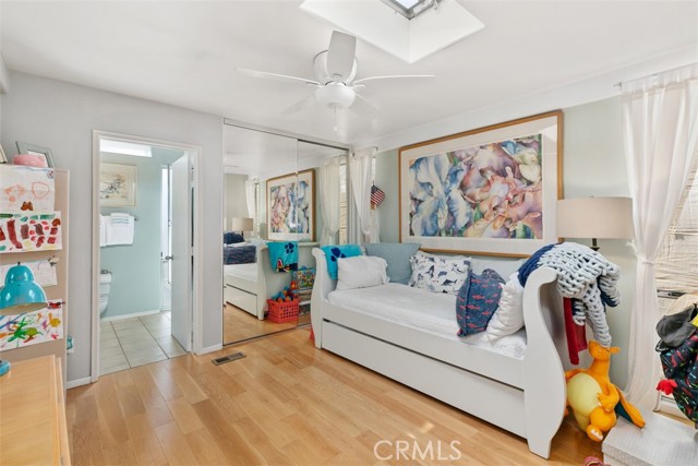 Detail Gallery Image 12 of 20 For 436 Fernleaf Ave #1/2,  Corona Del Mar,  CA 92625 - 3 Beds | 2 Baths