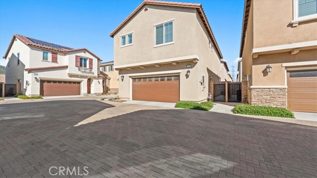 Detail Gallery Image 4 of 30 For 16154 Lozano #7,  Fontana,  CA 92336 - 3 Beds | 2/1 Baths