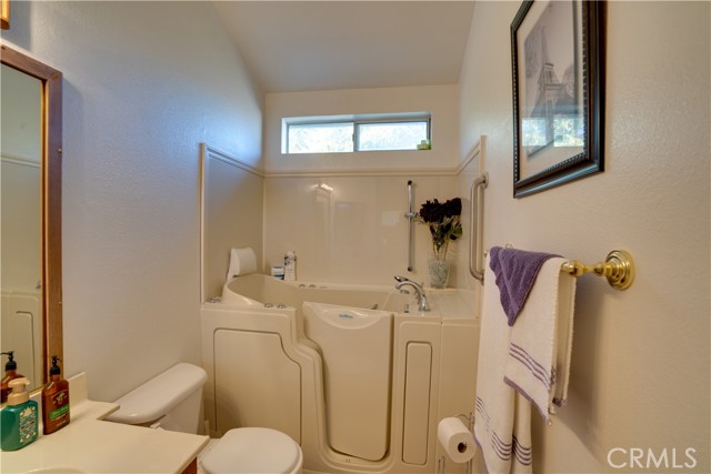 Detail Gallery Image 17 of 40 For 22241 Nisqually Rd #139,  Apple Valley,  CA 92308 - 3 Beds | 2 Baths