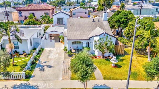 6060 Dauphin Street, Los Angeles, California 90034, 4 Bedrooms Bedrooms, ,1 BathroomBathrooms,Single Family Residence,For Sale,Dauphin,TR24179471