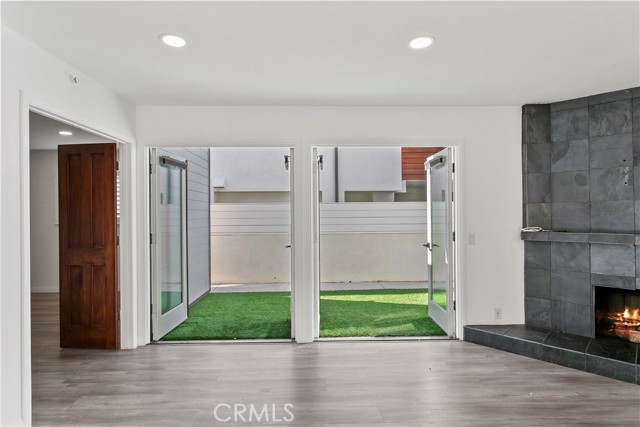 Detail Gallery Image 5 of 19 For 719 Marigold Ave, Corona Del Mar,  CA 92625 - 3 Beds | 2 Baths