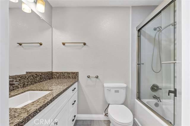 Detail Gallery Image 19 of 36 For 1304 Stanley #10,  Glendale,  CA 91206 - 3 Beds | 2 Baths