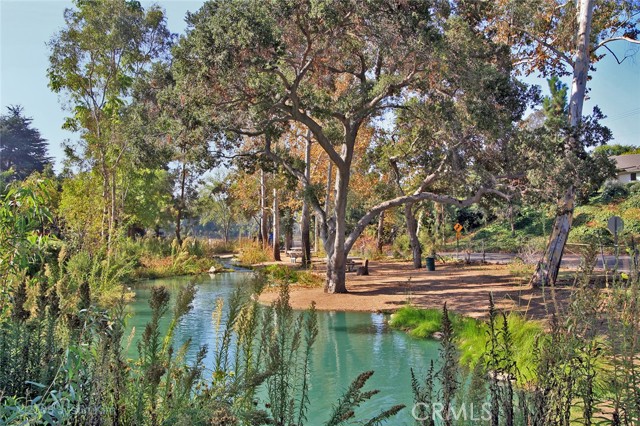 417 W Las Palmas Drive, Fullerton CA: https://media.crmls.org/medias/e293f982-a764-467e-a61d-5e51a01820b8.jpg