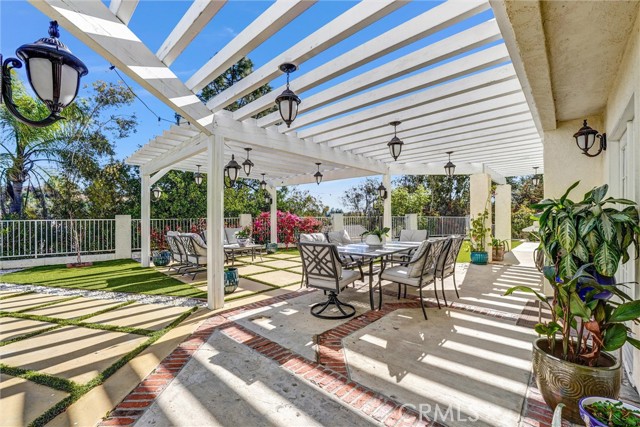 Detail Gallery Image 37 of 51 For 24541 Gardenstone Lane, West Hills,  CA 91307 - 3 Beds | 3 Baths