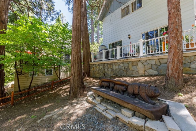 Detail Gallery Image 26 of 43 For 237 Corona Cir, Lake Arrowhead,  CA 92352 - 6 Beds | 3/1 Baths