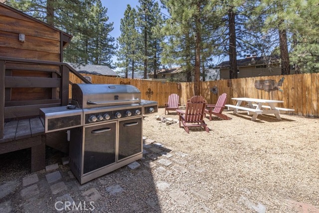 Detail Gallery Image 29 of 35 For 435 W Sherwood Bld, Big Bear City,  CA 92314 - 3 Beds | 1 Baths