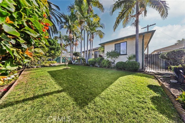 Detail Gallery Image 12 of 65 For 144 Grace Ave, La Habra,  CA 90631 - 6 Beds | 4 Baths