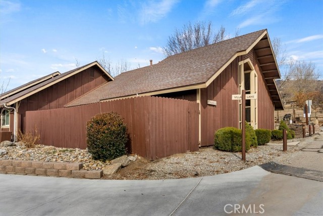 Detail Gallery Image 28 of 34 For 2 Village Ln, Tehachapi,  CA 93561 - 2 Beds | 2 Baths